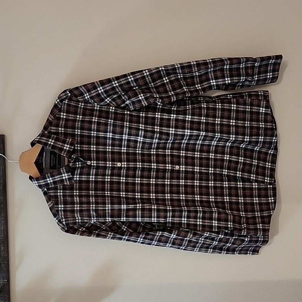 Men's Nordstrom long sleeve button-down shirt - size medium